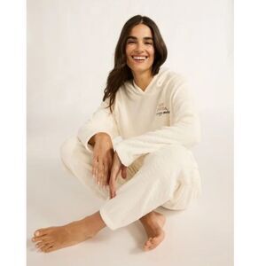 Cozy Cream Hooded Pajama Set Sz 3X